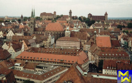 Die Kaiserburg vom Turm der Lorenzkirche aus betrachtet